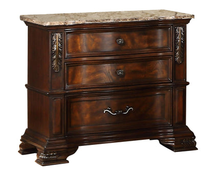 Traditional 5-Piece Bedroom Furniture Set