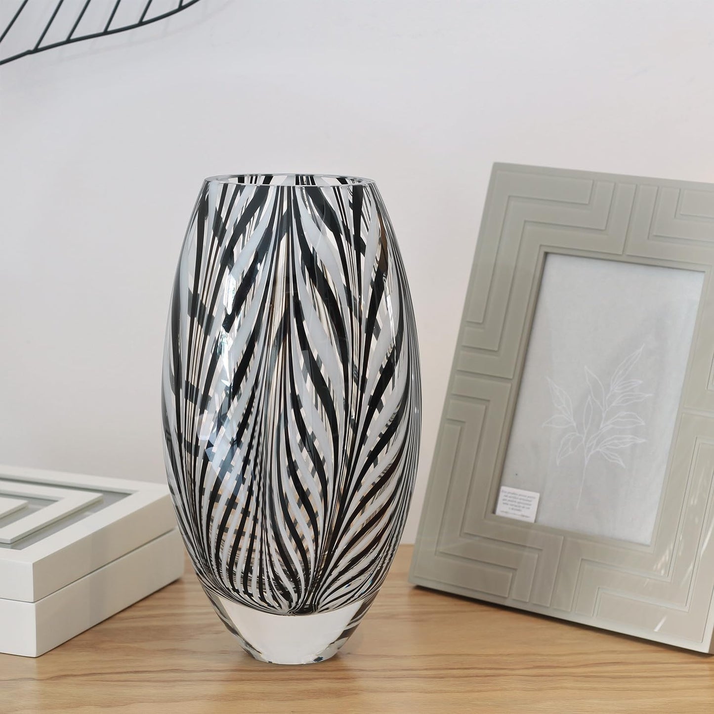 Feather Pattern Decorative Vase with Sculptural Form
