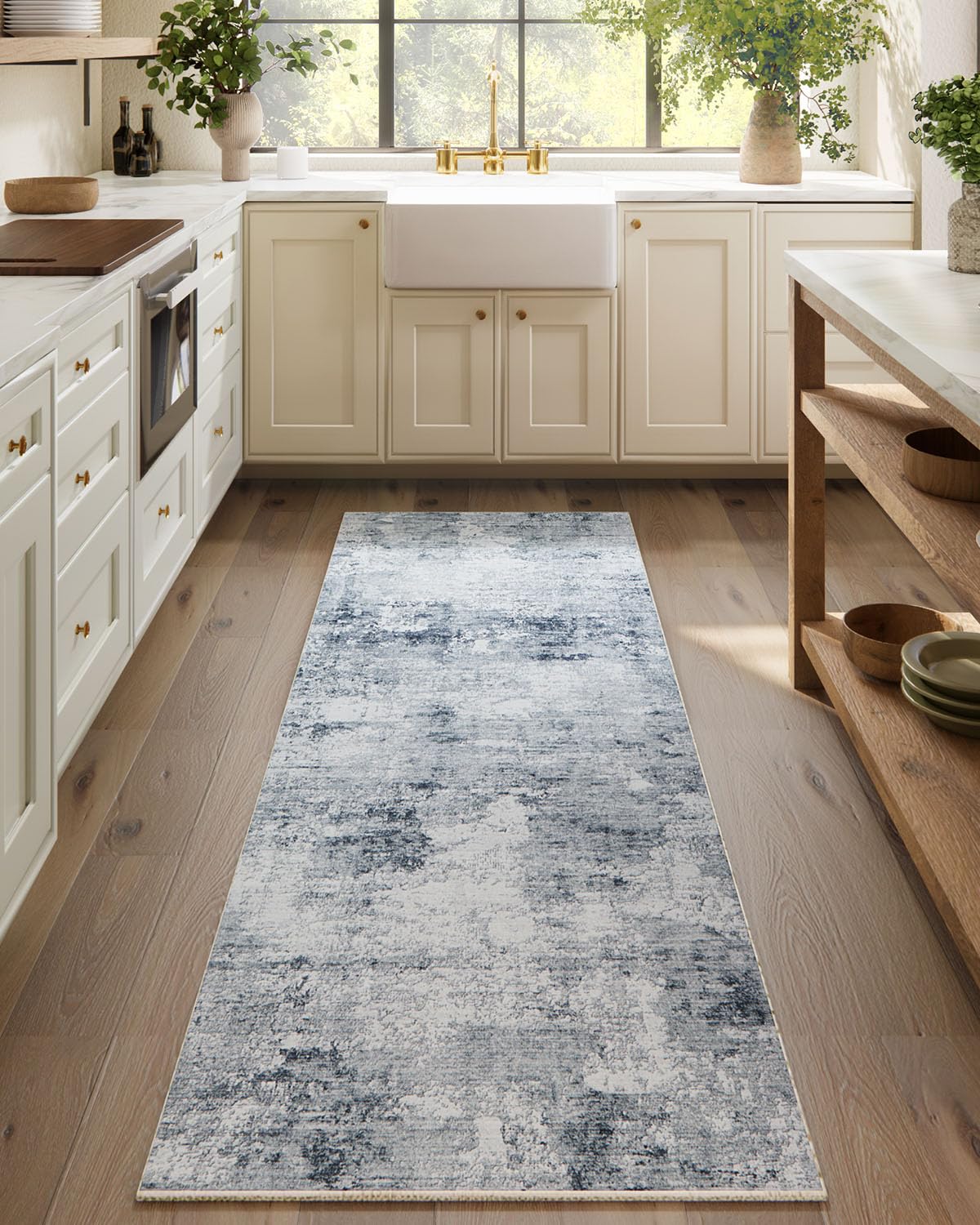 Washable Vintage Runner Rug with Non-Slip Backing
